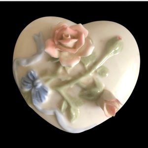 Heritage House Celebration of Love Music Trinket Box
